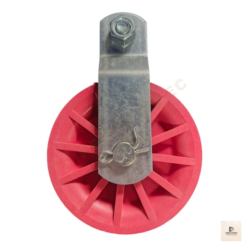 Polea metálica de 90mm-cuerpo plástico rojo-gancho metálico.